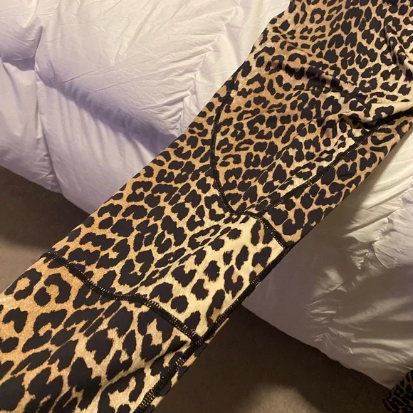 Ganni Leopard Print Leggings with Neon Green Logo - Picture 5 of 6